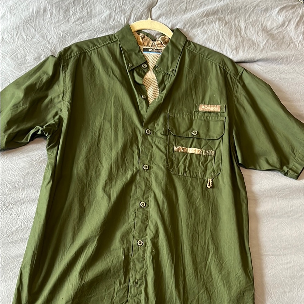 Columbia Olive Green Utility Shirt